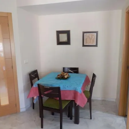 Precioso En Complejo Residencial Con Piscina,barbacoa Y Pista De Padel. *