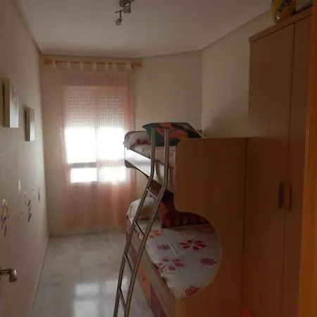 Precioso En Complejo Residencial Con Piscina,barbacoa Y Pista De Padel. *