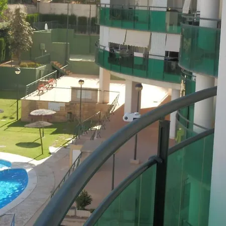 Precioso En Complejo Residencial Con Piscina,barbacoa Y Pista De Padel. Apartamento