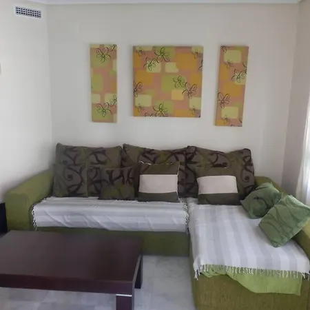 Precioso En Complejo Residencial Con Piscina,barbacoa Y Pista De Padel. Apartamento *